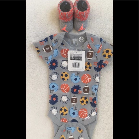 air jordan baby tracksuit